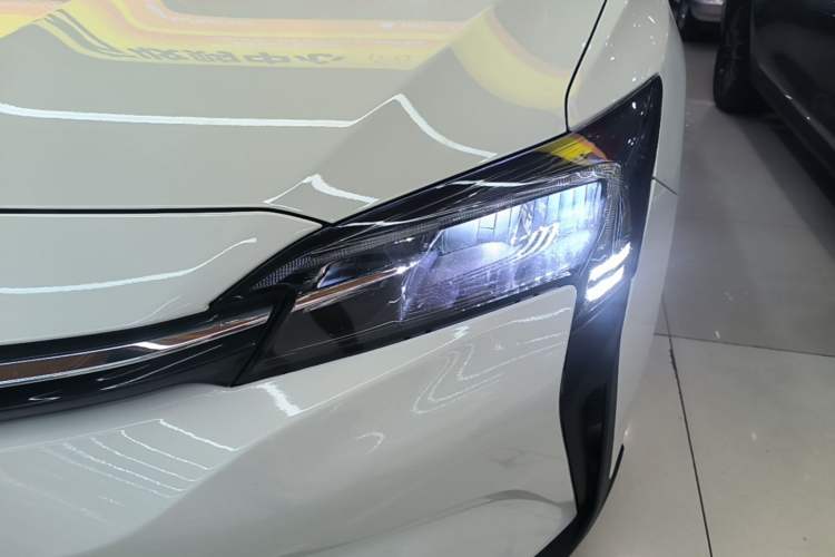 Used Buick Velite 6 2024 450km Range Commuter Version Left Front Headlight
