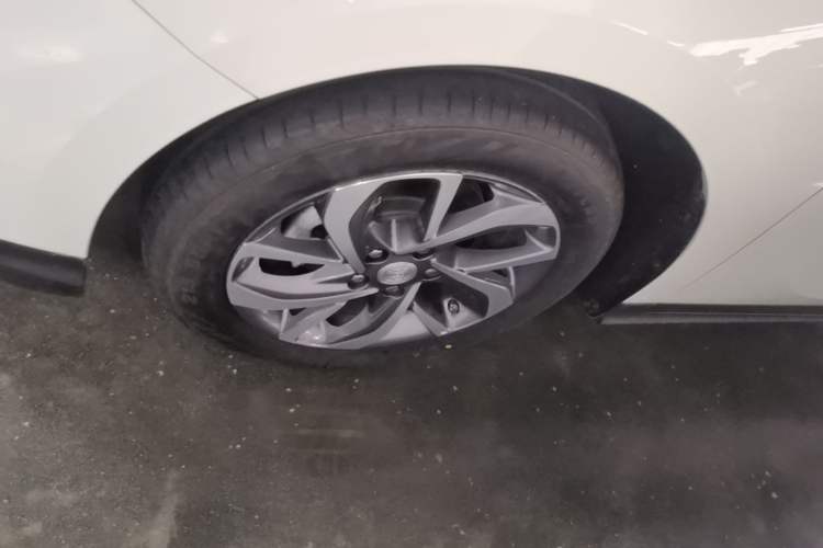 Used Buick Velite 6 2024 450km Enjoyment Plus Version Left Front Wheel Hub