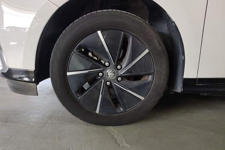 Used Buick Velite 6 2024 430km Comfort Edition Left Front Wheel Hub