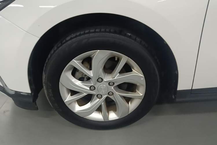 Used Buick Velite 6 2024 430km Comfort Edition Left Front Wheel Hub