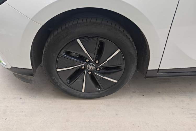Used Buick Velite 6 2024 430km Enjoyment Version Left Front Wheel Hub