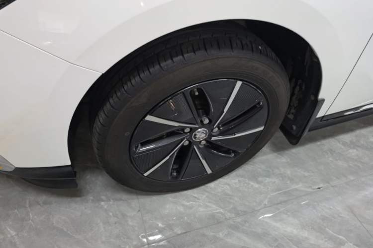 Used Buick Velite 6 2024 430km Enjoyment Version Left Front Wheel Hub