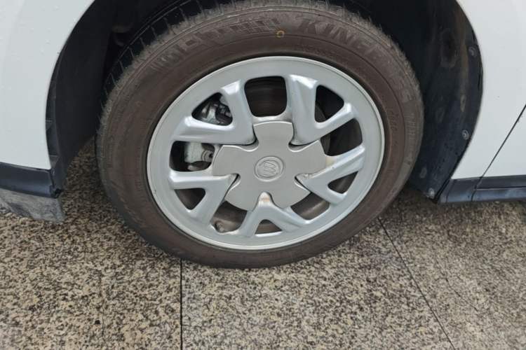 Used Buick Velite 6 2024 450km Range Commuter Version Left Front Wheel Hub