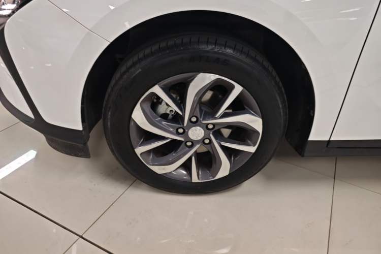Used Buick Velite 6 2024 450km Enjoyment Plus Version Left Front Wheel Hub