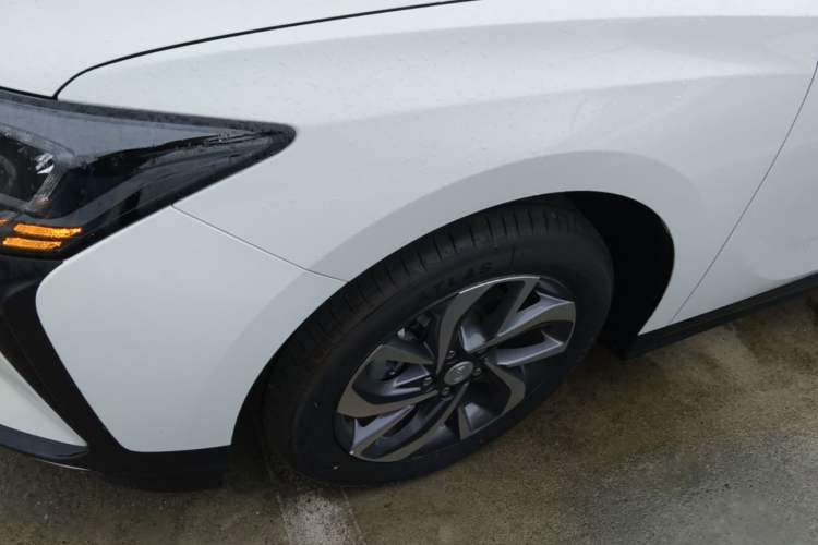 Used Buick Velite 6 2024 450km Enjoyment Plus Version Left Front Wheel Hub