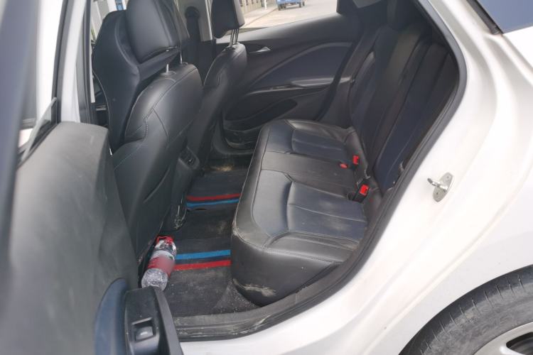 Used Buick Velite 6 2024 450km Range Commuter Version Left Rear Seat