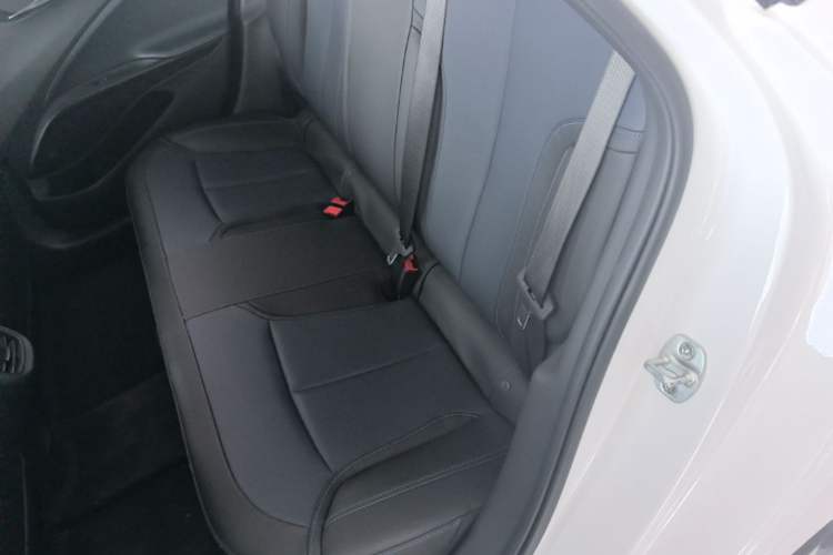 Used Buick Velite 6 2024 450km Enjoyment Plus Version Left Rear Seat