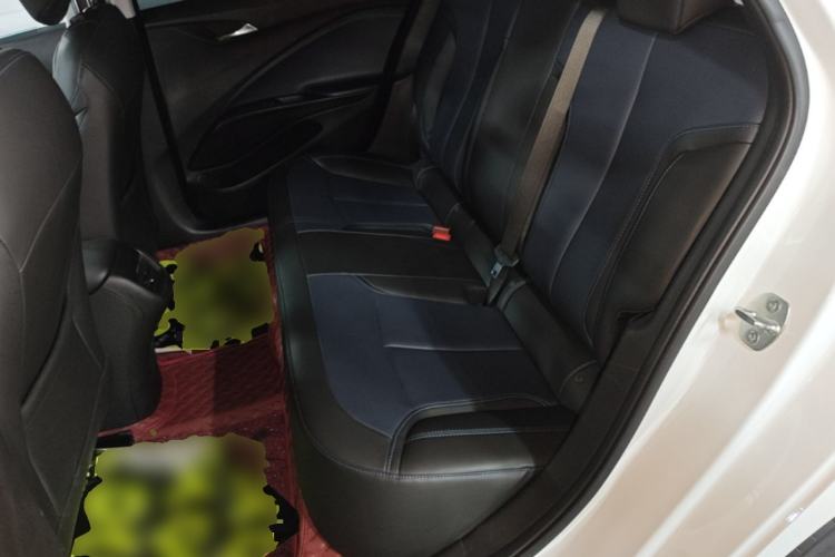 Used Buick Velite 6 2024 450km Range Commuter Version Left Rear Seat
