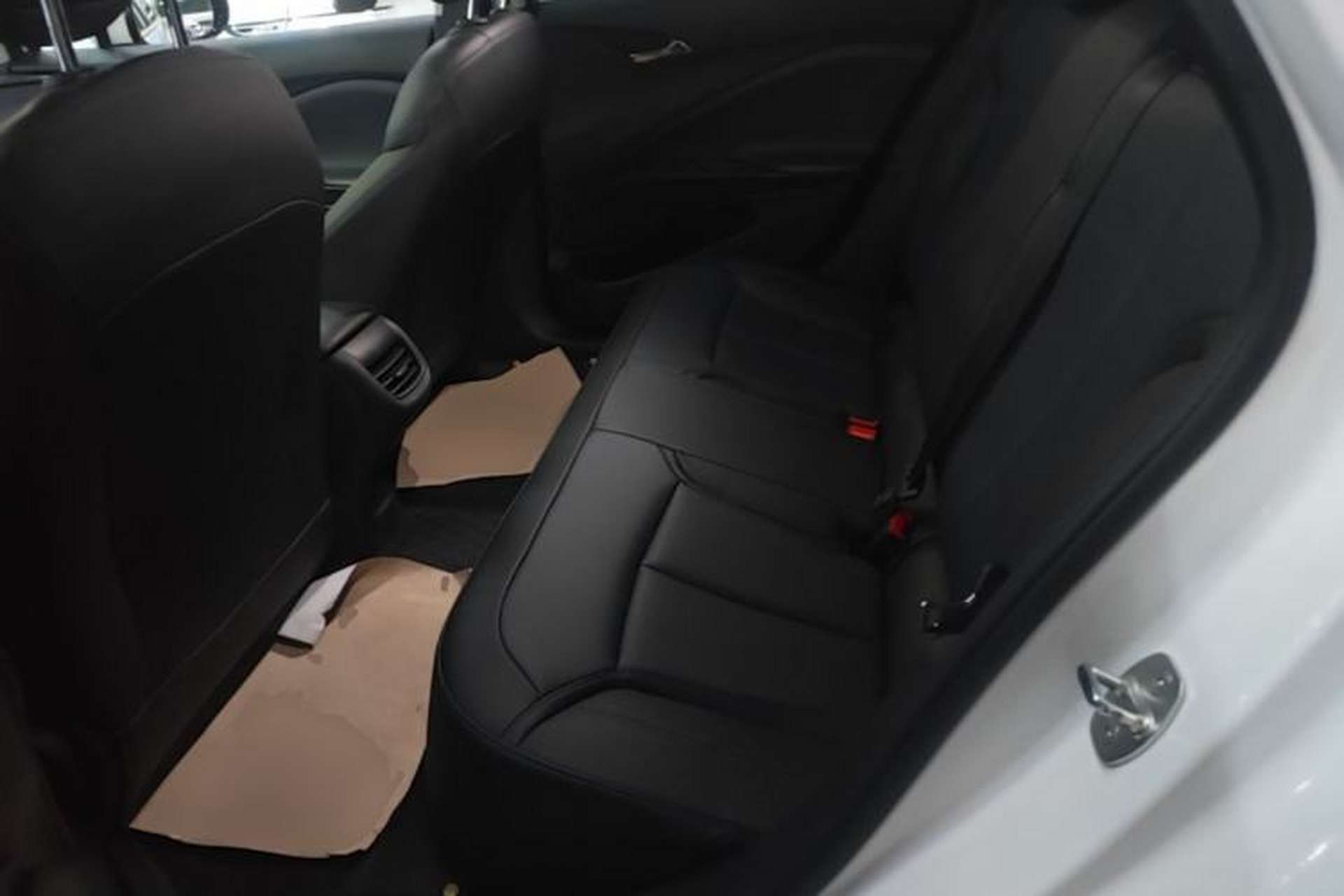 Used Buick Velite 6 2024 450km Enjoyment Plus Version Left Rear Seat