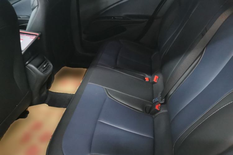 Used Buick Velite 6 2024 450km Range Commuter Version Left Rear Seat