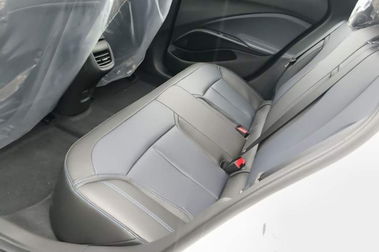 Used Buick Velite 6 2024 450km Enjoyment Plus Version Left Rear Seat