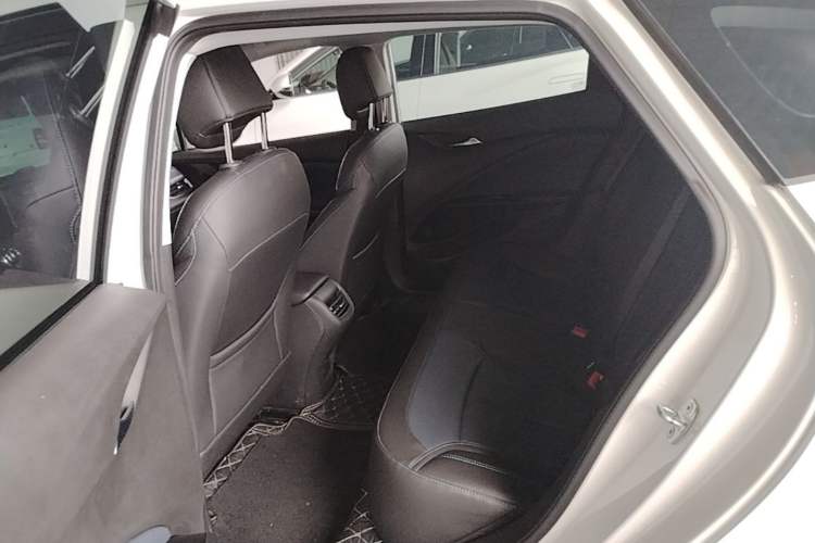 Used Buick Velite 6 2024 430km Enjoyment Version Left Rear Seat