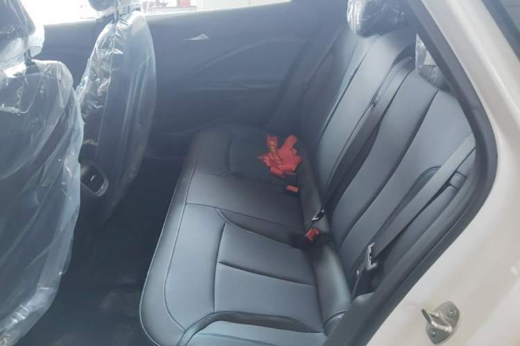 Used Buick Velite 6 2024 450km Enjoyment Plus Version Left Rear Seat