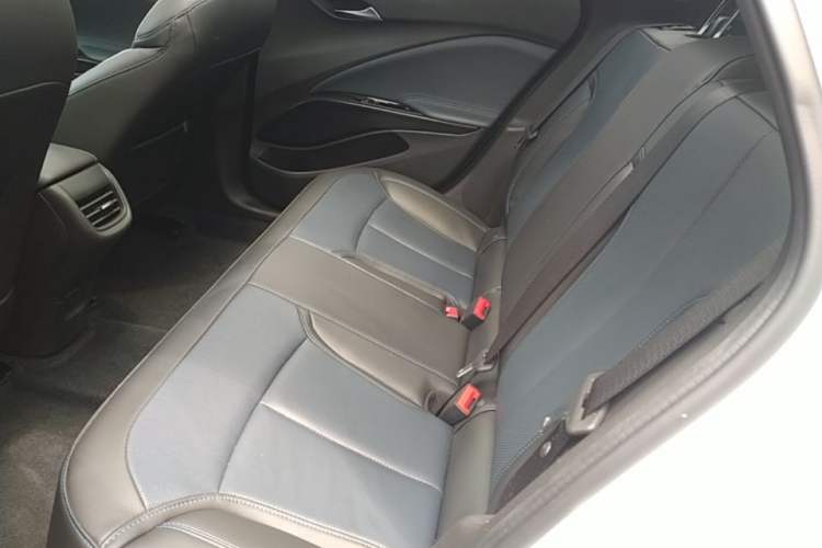 Used Buick Velite 6 2024 430km Enjoyment Version Left Rear Seat