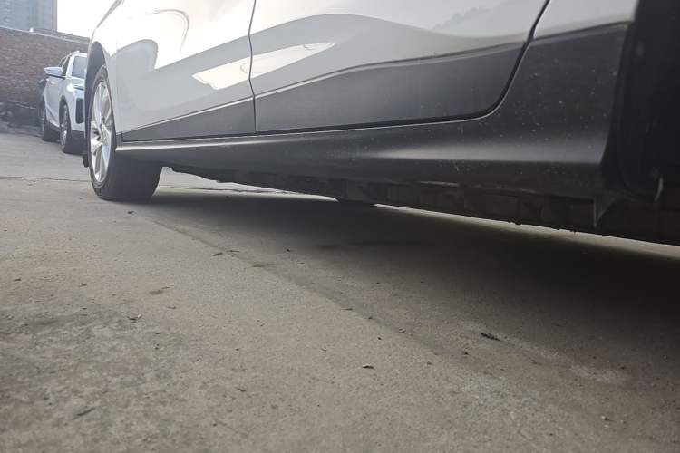 Used Buick Velite 6 2024 450km Range Commuter Version Left Side Sill