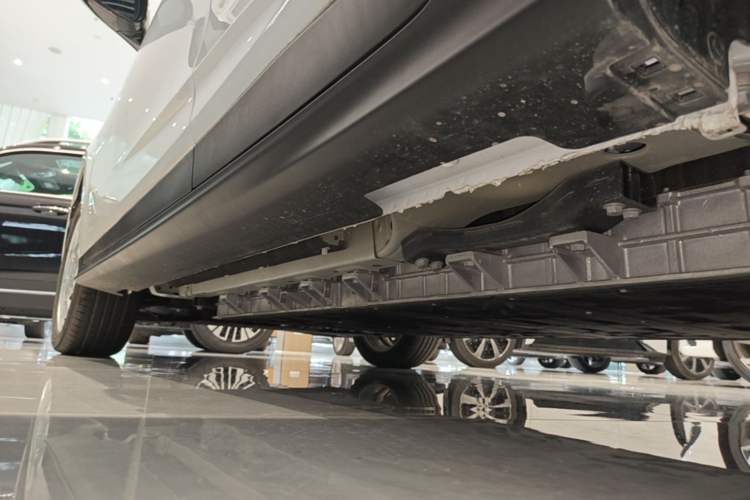 Used Buick Velite 6 2024 450km Range Commuter Version Left Side Sill