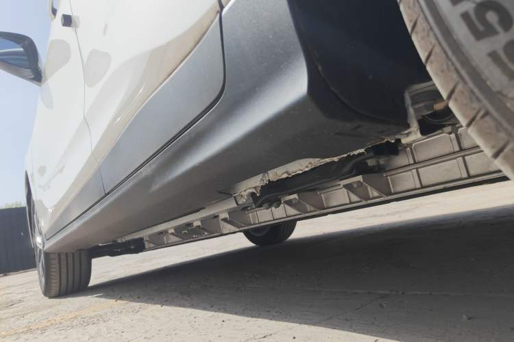 Used Buick Velite 6 2024 450km Comfort Edition PLUS Left Side Sill