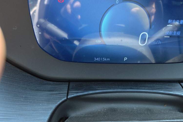 Used Buick Velite 6 2024 430km Comfort Edition Odometer Close Up