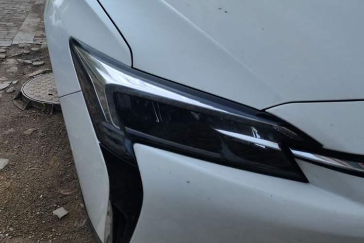Used Buick Velite 6 2024 430km Comfort Edition Right Front Headlight