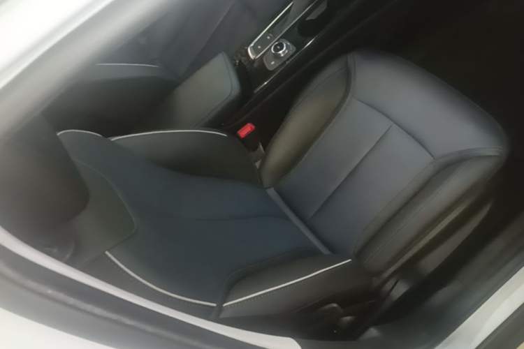 Used Buick Velite 6 2024 430km Comfort Edition Right Front Seat