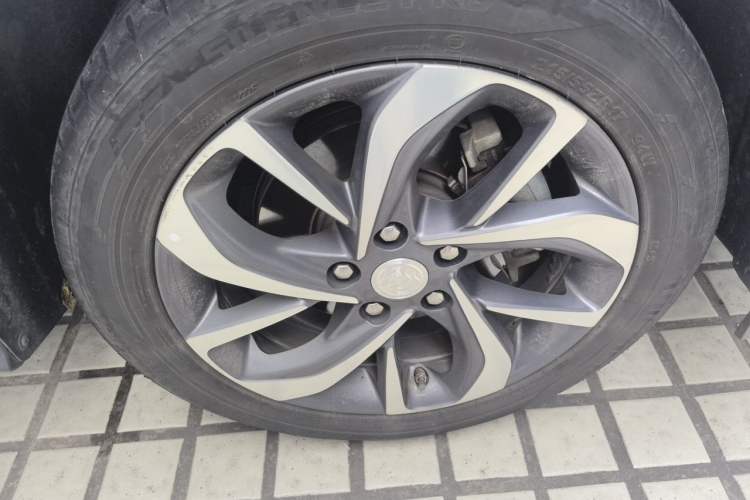 Used Buick Velite 6 2024 450km Enjoyment Plus Version Right Front Wheel Hub