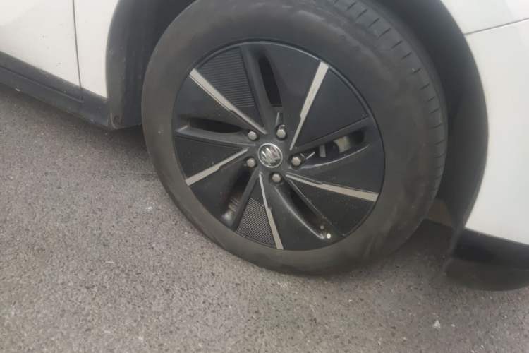 Used Buick Velite 6 2024 430km Comfort Edition Right Front Wheel Hub