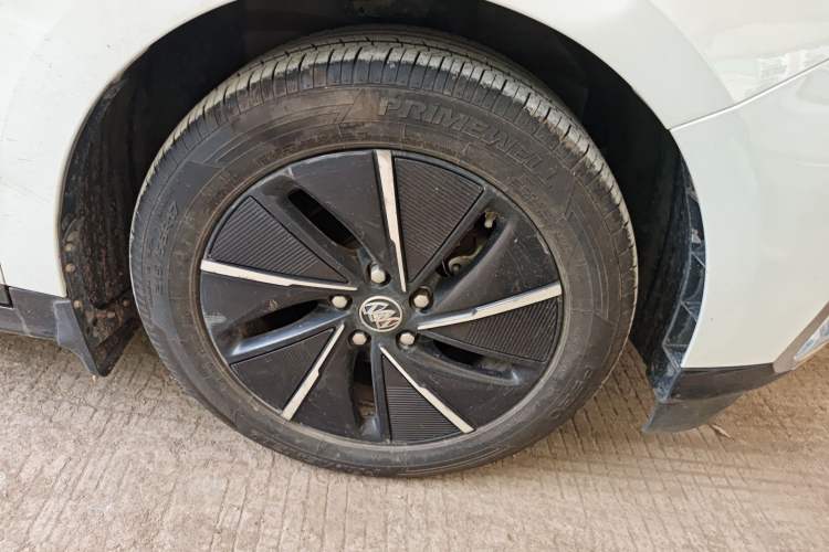Used Buick Velite 6 2024 430km Enjoyment Version Right Front Wheel Hub