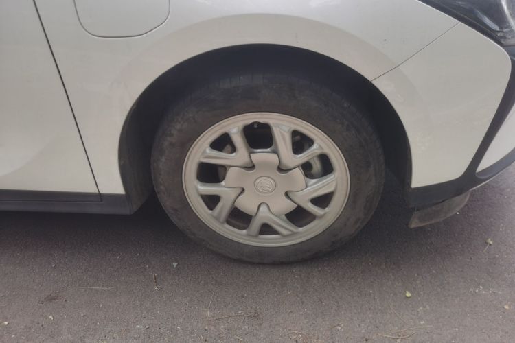 Used Buick Velite 6 2024 450km Range Commuter Version Right Front Wheel Hub
