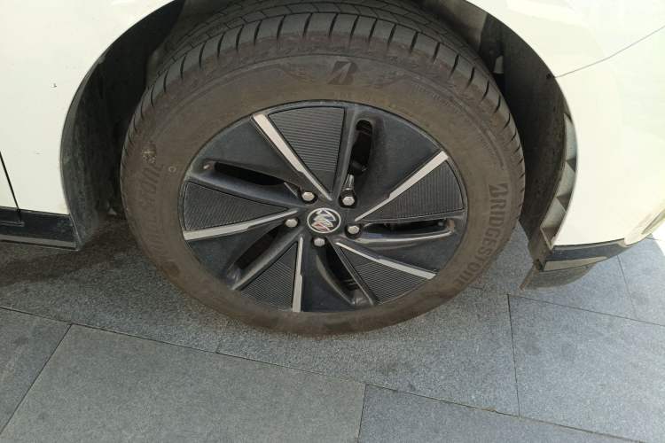 Used Buick Velite 6 2024 430km Enjoyment Version Right Front Wheel Hub