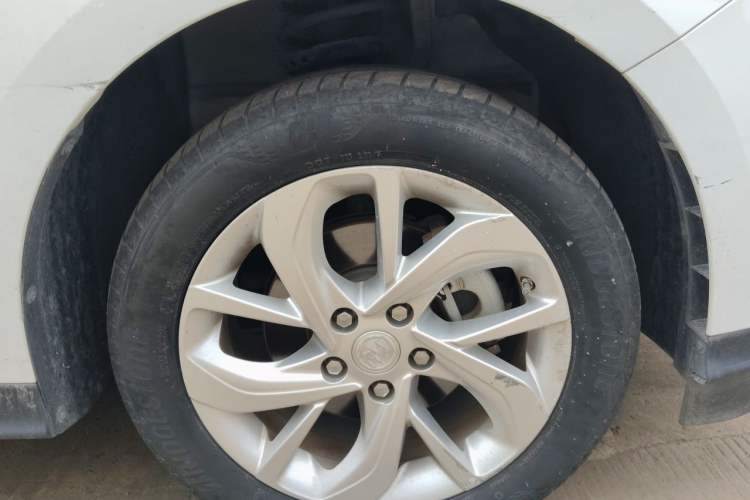 Used Buick Velite 6 2024 430km Comfort Edition Right Front Wheel Hub