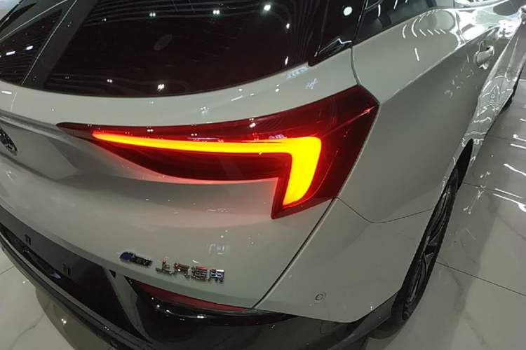 Used Buick Velite 6 2024 430km Comfort Edition Right Rear Taillight