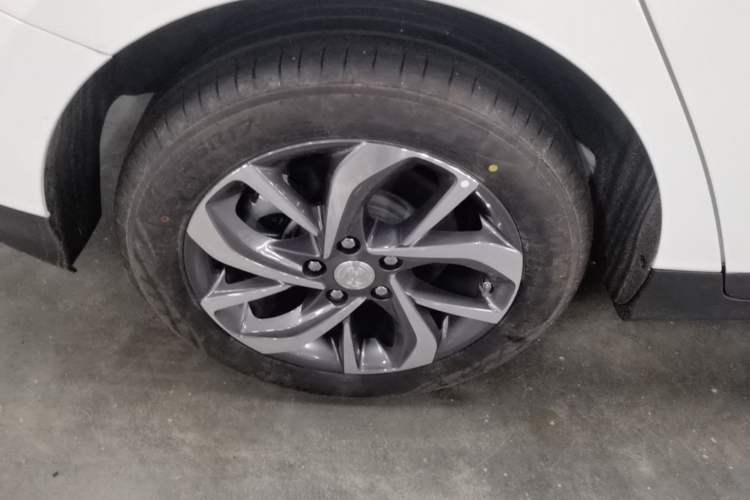 Used Buick Velite 6 2024 450km Enjoyment Plus Version Right Rear Wheel Hub