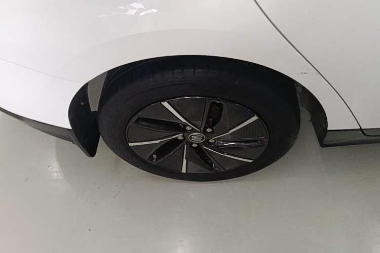 Used Buick Velite 6 2024 430km Enjoyment Version Right Rear Wheel Hub