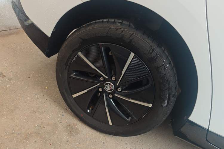 Used Buick Velite 6 2024 430km Enjoyment Version Right Rear Wheel Hub