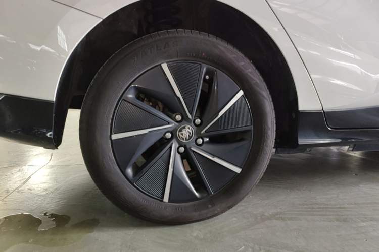 Used Buick Velite 6 2024 430km Comfort Edition Right Rear Wheel Hub