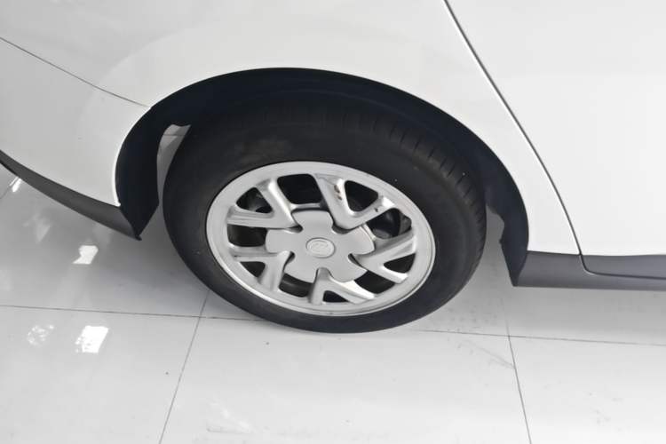 Used Buick Velite 6 2024 450km Range Commuter Version Right Rear Wheel Hub