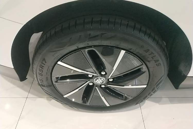 Used Buick Velite 6 2024 430km Comfort Edition Right Rear Wheel Hub