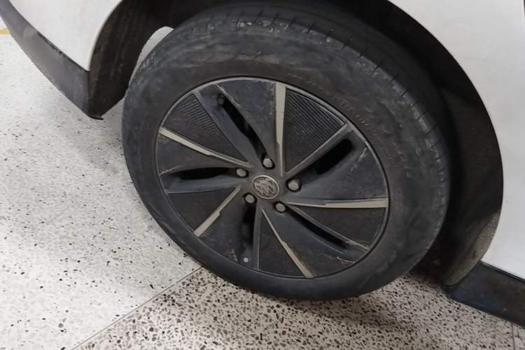 Used Buick Velite 6 2024 430km Comfort Edition Right Rear Wheel Hub