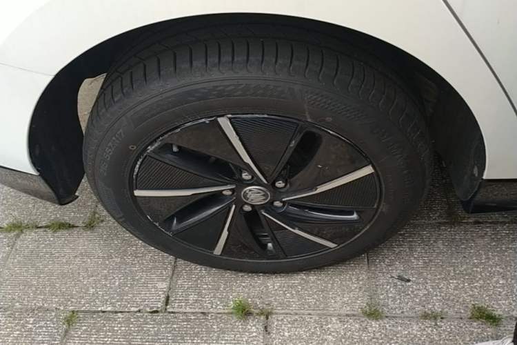 Used Buick Velite 6 2024 430km Enjoyment Version Right Rear Wheel Hub