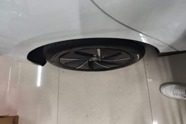 Used Buick Velite 6 2024 430km Enjoyment Version Right Rear Wheel Hub