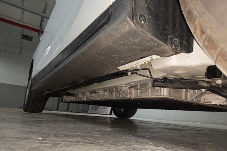 Used Buick Velite 6 2024 450km Range Commuter Version Right Side Sill