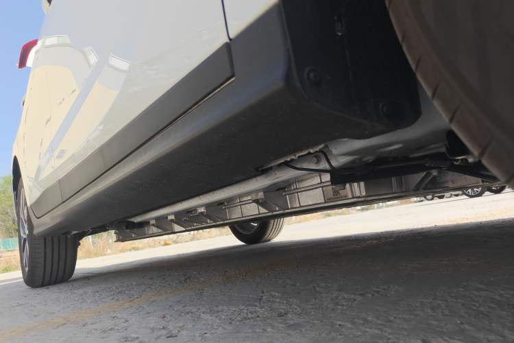 Used Buick Velite 6 2024 450km Comfort Edition PLUS Right Side Sill