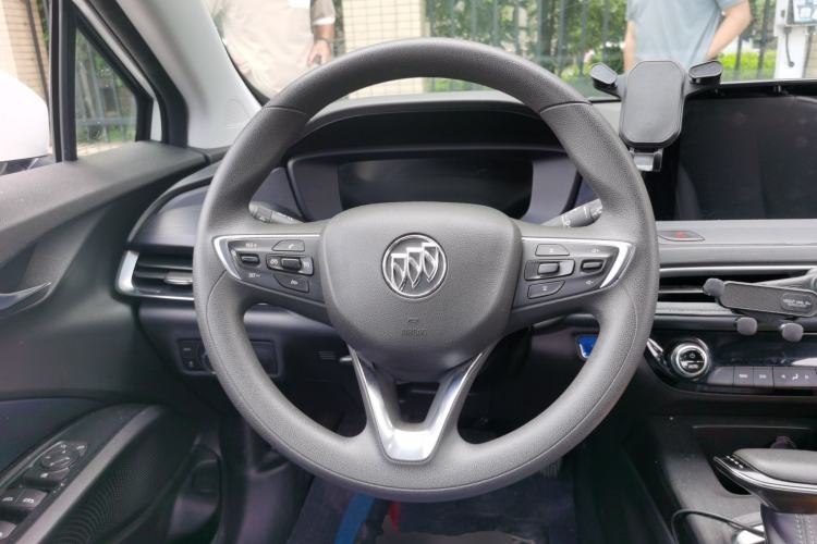 Used Buick Velite 6 2024 450km Range Commuter Version Steering Wheel