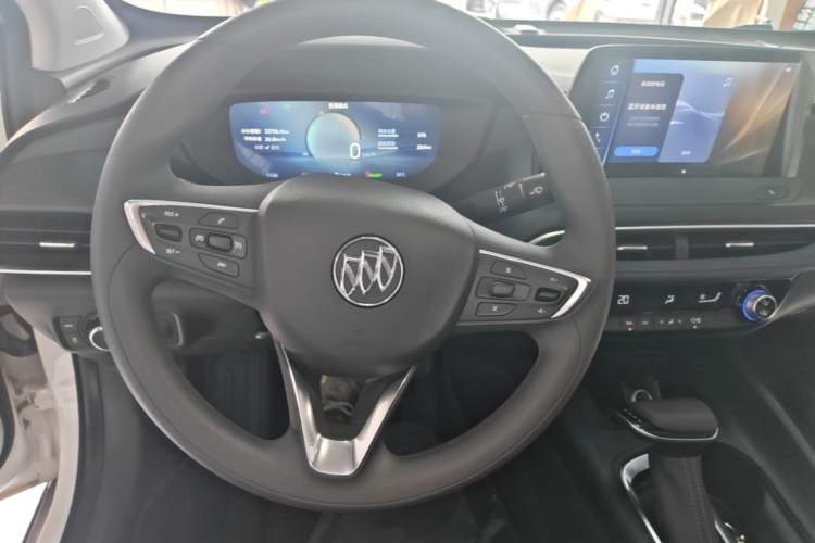 Used Buick Velite 6 2024 450km Range Commuter Version Steering Wheel