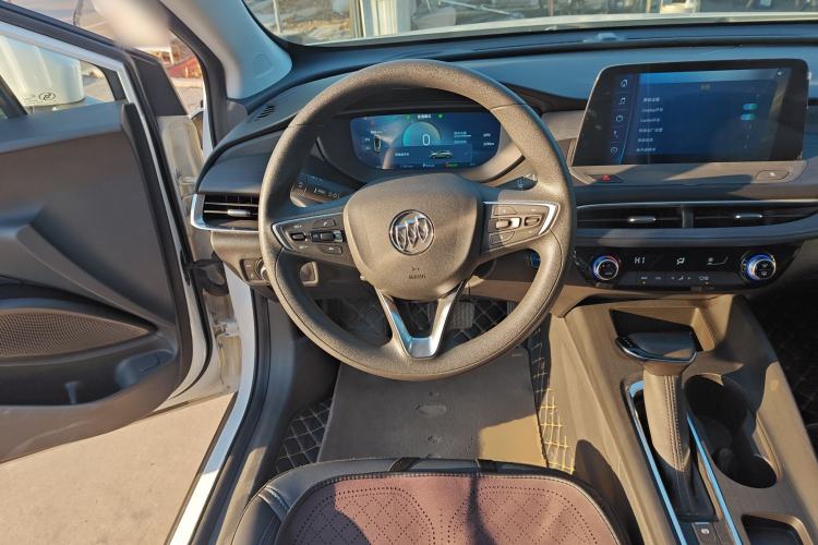 Used Buick Velite 6 2024 450km Range Commuter Version Steering Wheel