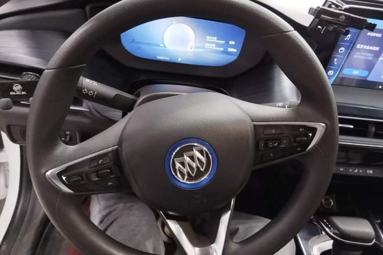 Used Buick Velite 6 2024 430km Comfort Edition Steering Wheel