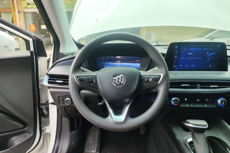Used Buick Velite 6 2024 450km Range Commuter Version Steering Wheel