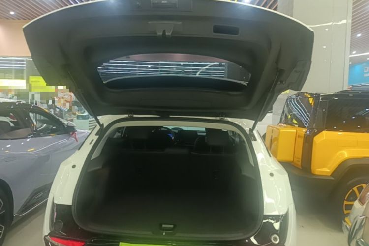 Used Buick Velite 6 2024 430km Comfort Edition Trunk