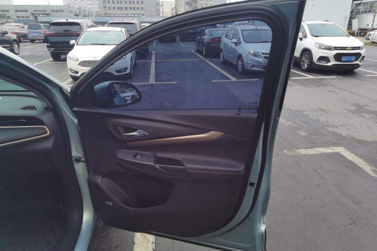 Used Buick Velite 7 2022 652E Connected Smart Version Right Front Door Interior