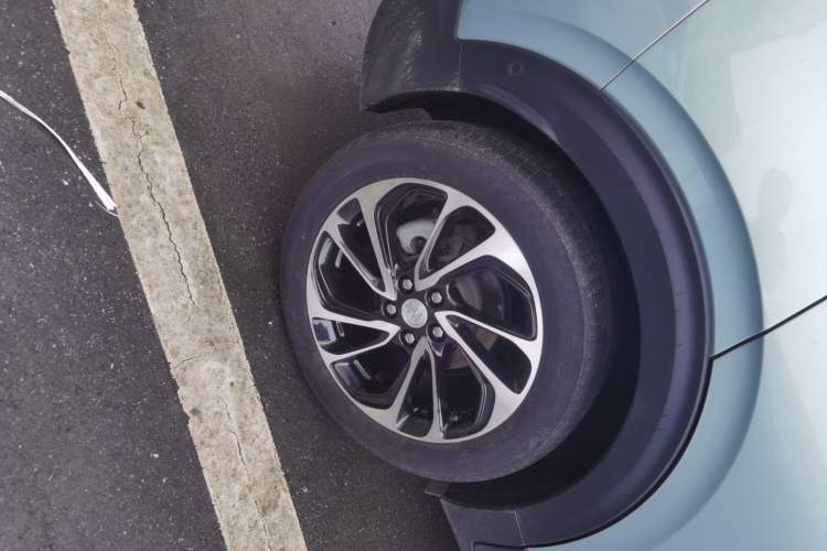 Used Buick Velite 7 2022 652E Connected Smart Version Right Rear Wheel Hub